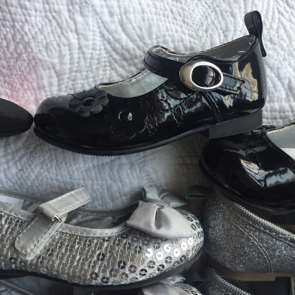Size 5 (9-12month) Girl Shoes Bundle! - Picture 6 of 8